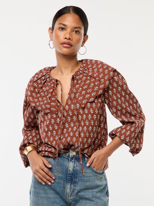 Blusa con cuello bebé amplio - Kiabi