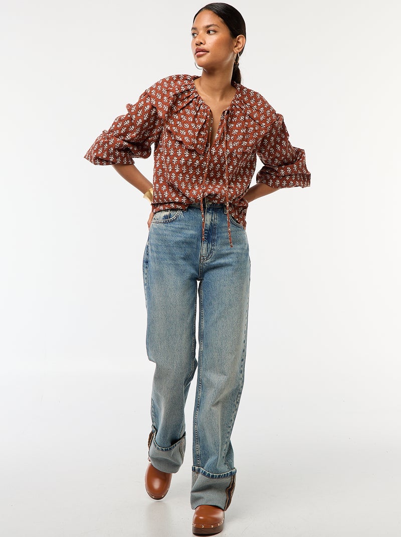 Blusa con cuello bebé amplio Marron - Kiabi