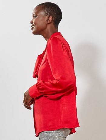 Blusa con cuello lazado - Kiabi