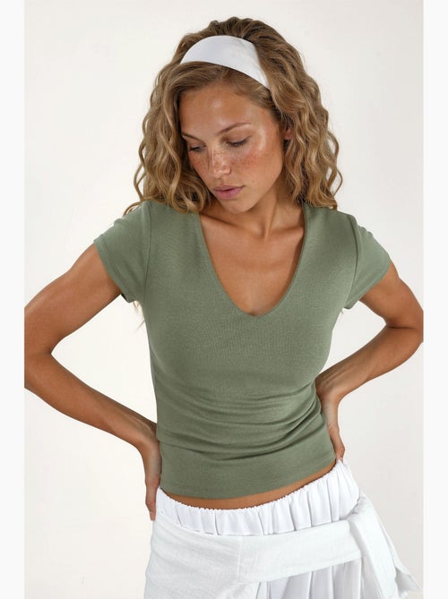 Blusa con escote en v de mezcla de modal y algodón busem - Kiabi Blusa con escote en v de mezcla de modal y algodón busem - Kiabi