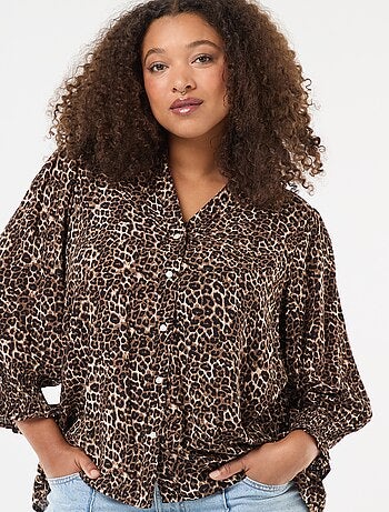 Blusa con estampado de leopardo 'Only Carmakoma'
