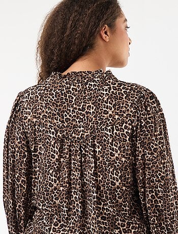 Blusa con estampado de leopardo 'Only Carmakoma'