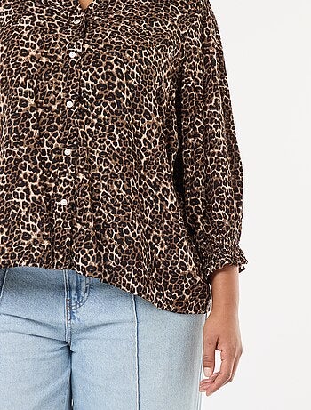Blusa con estampado de leopardo 'Only Carmakoma'