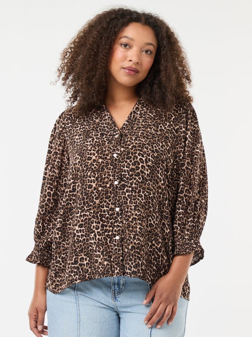 Blusa con estampado de leopardo 'Only Carmakoma' - Kiabi