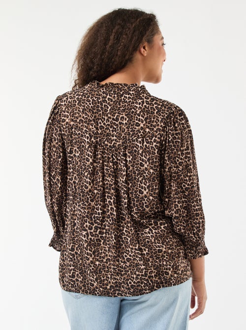 Blusa con estampado de leopardo 'Only Carmakoma' - Kiabi
