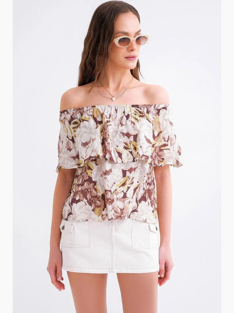 Blusa con estampado floral y hombros descubiertos mixray Camel - Kiabi