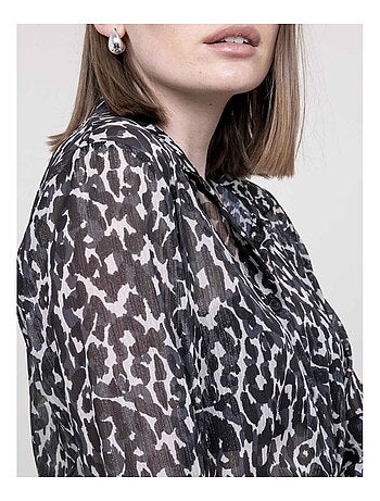 Blusa con estampado leopardo ONESINE