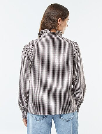 Blusa con estampado vichy con volantes
