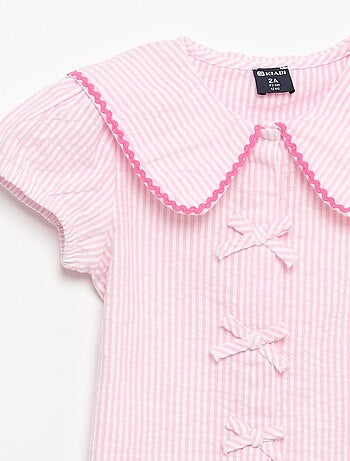 Blusa con lazos de manga corta