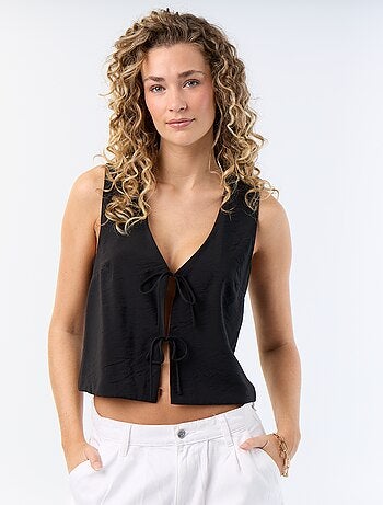 Blusa con lazos