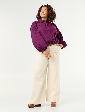 Blusa con mangas abullonadas