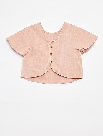 Blusa con motivos bordados