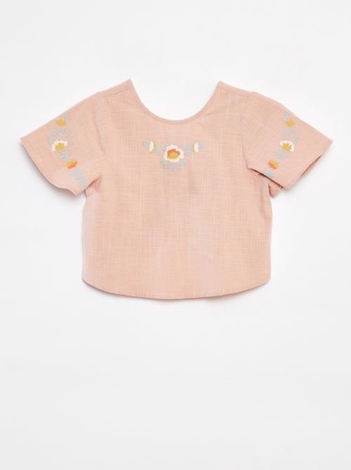 Blusa con motivos bordados - Kiabi