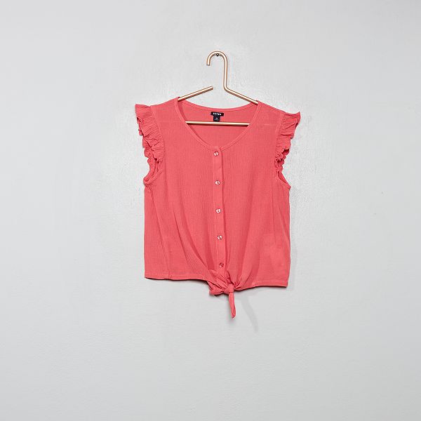 blusas con volantes en los hombros