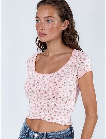 Blusa corta con escote en u floral con volantes busem