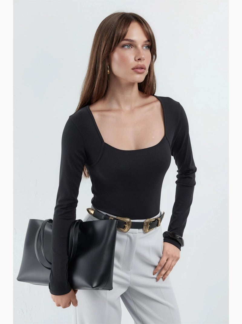 Blusa corta de corte slim con cuello cuadrado busem Negro - Kiabi
