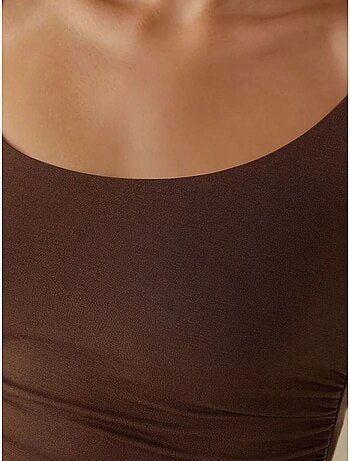 Blusa corta de viscosa con cuello redondo y corte entallado hiccup