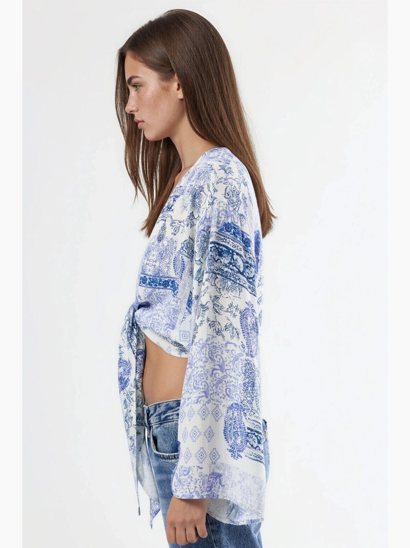 Blusa corta escote en v estampado cachemir con lazo busem Azul zafiro - Kiabi