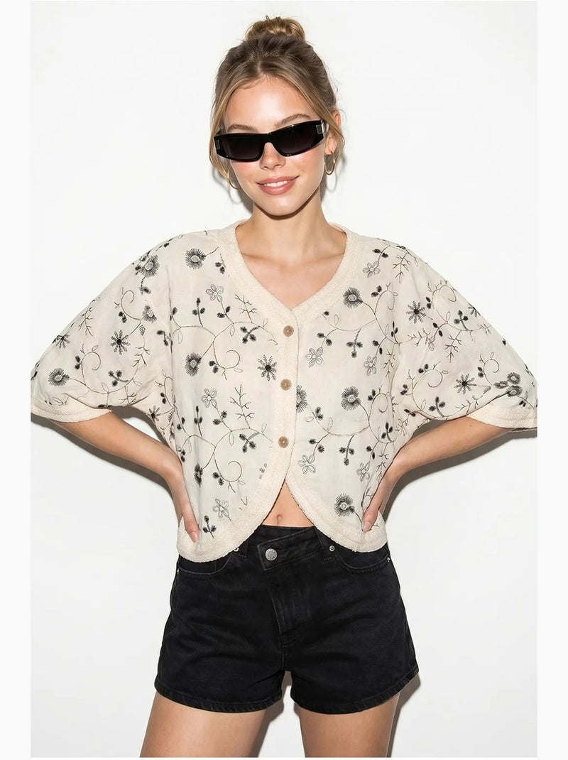Blusa corta floral escote en v lucci Beige natural - Kiabi