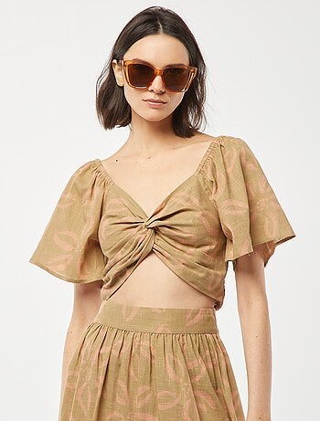 Blusa cropped con lazo de fantasía y manga mariposa