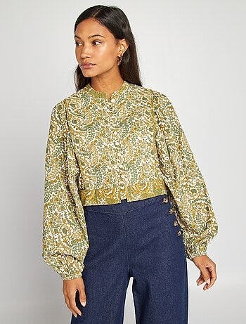 Blusa cropped estampada