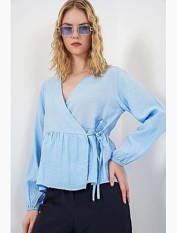 Blusa cruzada de crepé con escote en v y detalle de lazo bdart