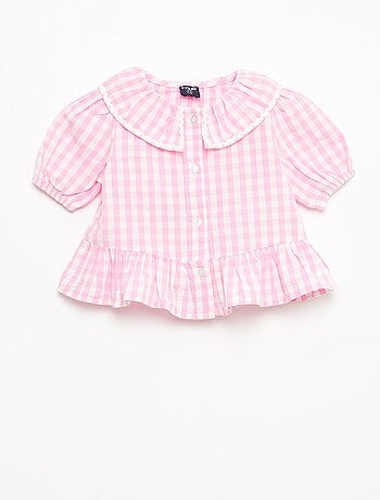 Blusa cuello Claudine con volantes