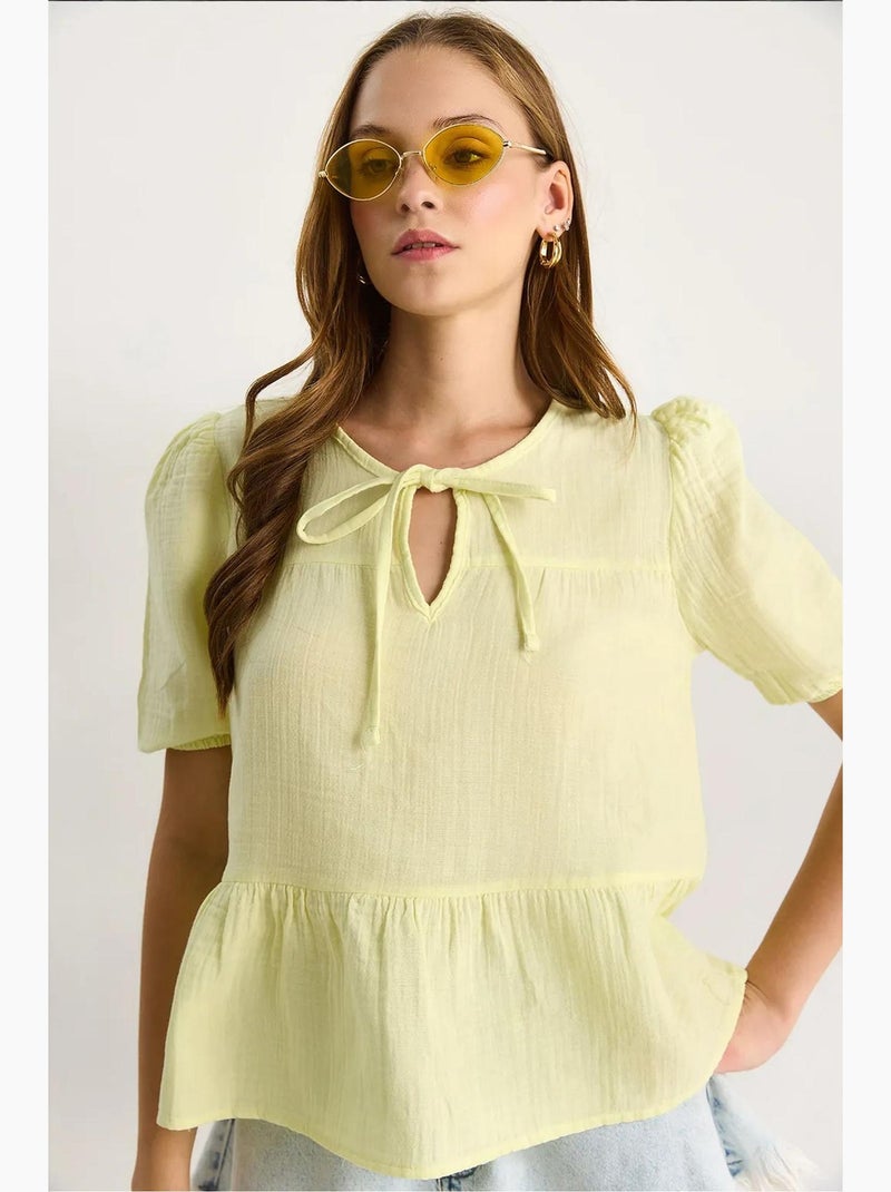 Blusa cuello redondo con detalle de lazo lucci Amarillo limón - Kiabi