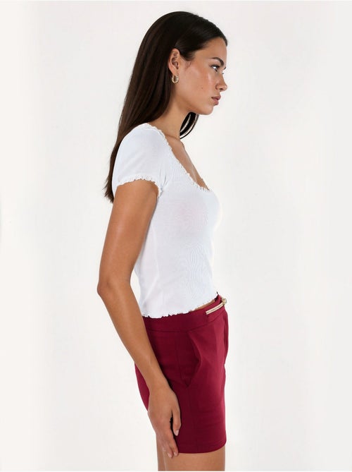 Blusa de canalé con escote en u de corte slim busem - Kiabi Blusa de canalé con escote en u de corte slim busem - Kiabi