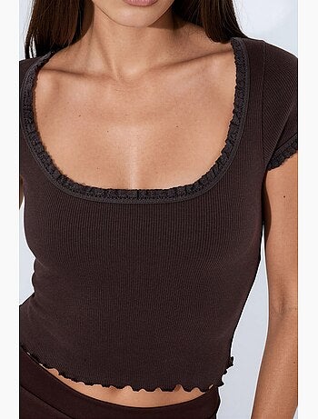 Blusa de canalé con escote en u de corte slim busem