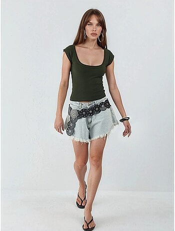 Blusa de corte ajustado acanalada con cuello en u busem