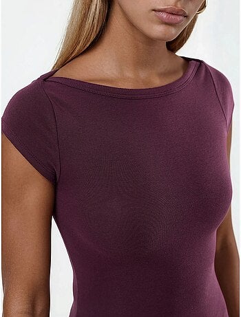Blusa de corte ajustado con cuello barco busem
