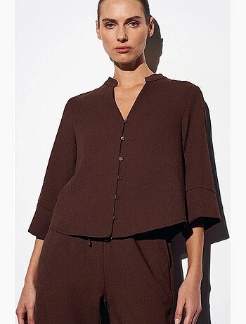 Blusa de crepé cuello mao dilvin