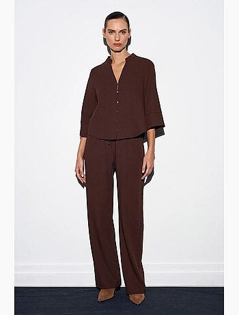 Blusa de crepé cuello mao dilvin