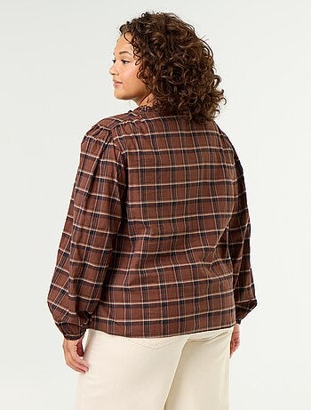 Blusa de cuadros con escote anudado
