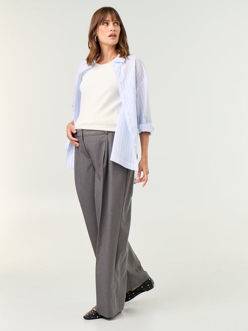 Blusa de lactancia con abertura lateral - Kiabi Blusa de lactancia con abertura lateral - Kiabi