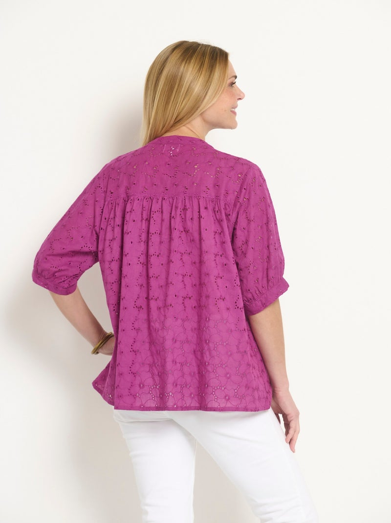 Blusa de manga corta con bordado inglés. - Afibel Violeta - Kiabi