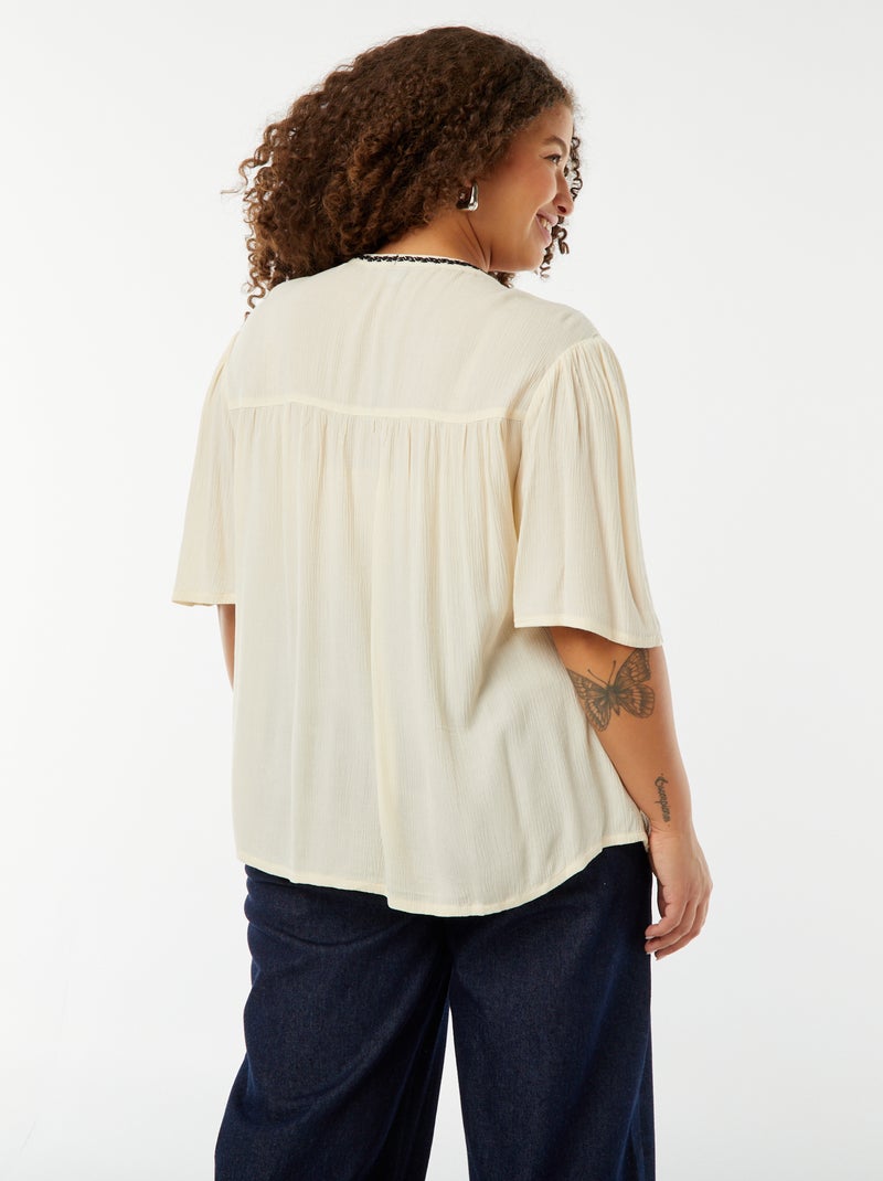 Blusa de manga corta con bordados Beige - Kiabi