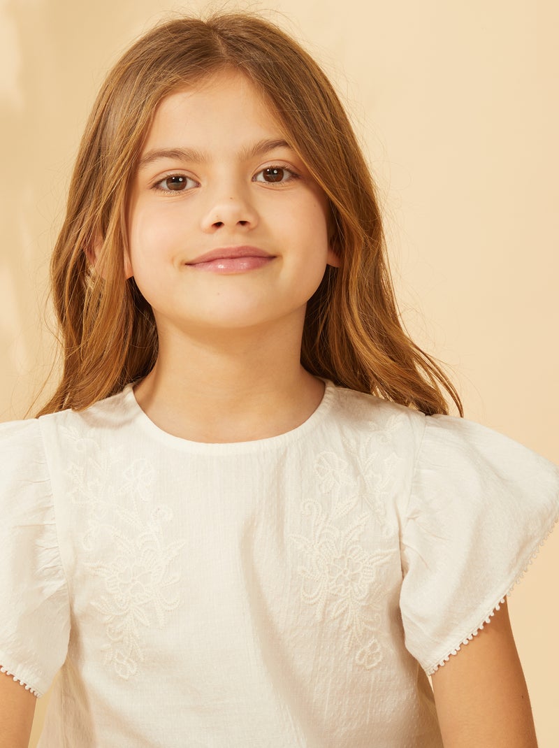 Blusa de manga corta con bordados BLANCO - Kiabi