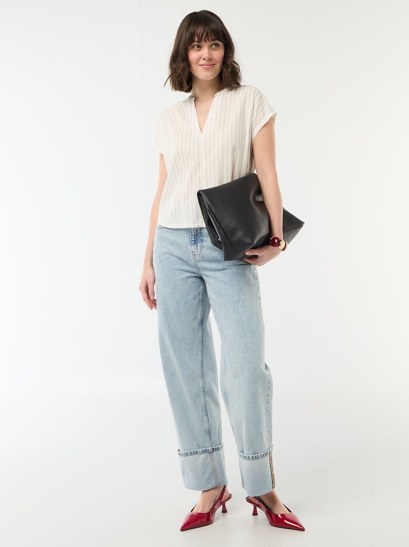 Blusa de manga corta con cuello en pico Blanco - Kiabi