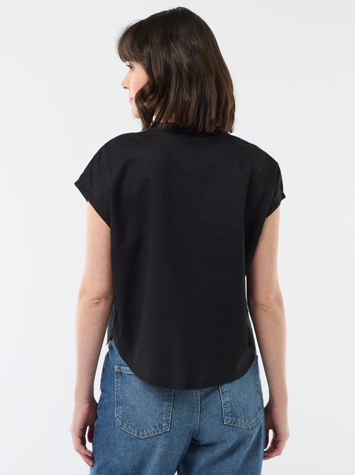 Blusa de manga corta con cuello en pico - Kiabi