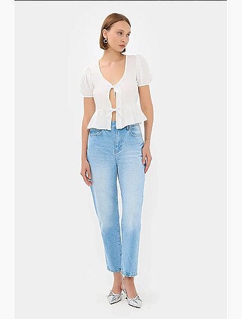 Blusa de manga corta con cuello en v y lazo frontal hiccup