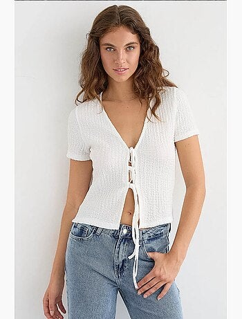 Blusa de manga corta con detalle de lazo hiccup