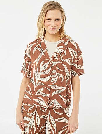Blusa de manga corta punto de crepé estampada