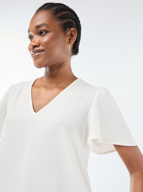 Blusa de manga corta y cuello en pico - Kiabi