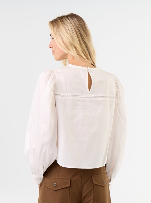 Blusa de manga larga con bordados - Kiabi Blusa de manga larga con bordados - Kiabi