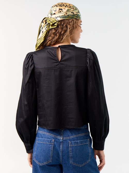 Blusa de manga larga con bordados - Kiabi Blusa de manga larga con bordados - Kiabi