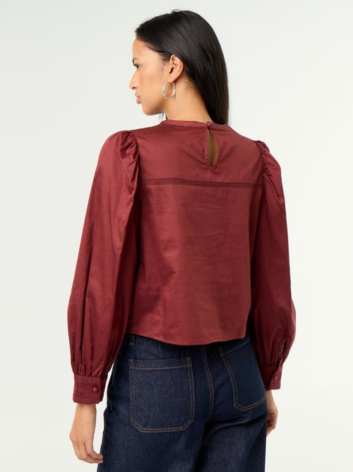 Blusa de manga larga con bordados - Kiabi Blusa de manga larga con bordados - Kiabi