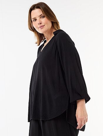 Blusa de manga larga con cuello de pico suelto