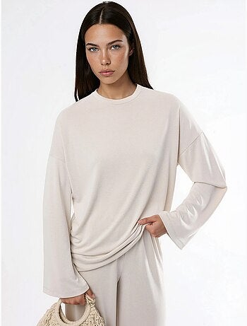 Blusa de manga larga con cuello redondo y ajuste relajado busem